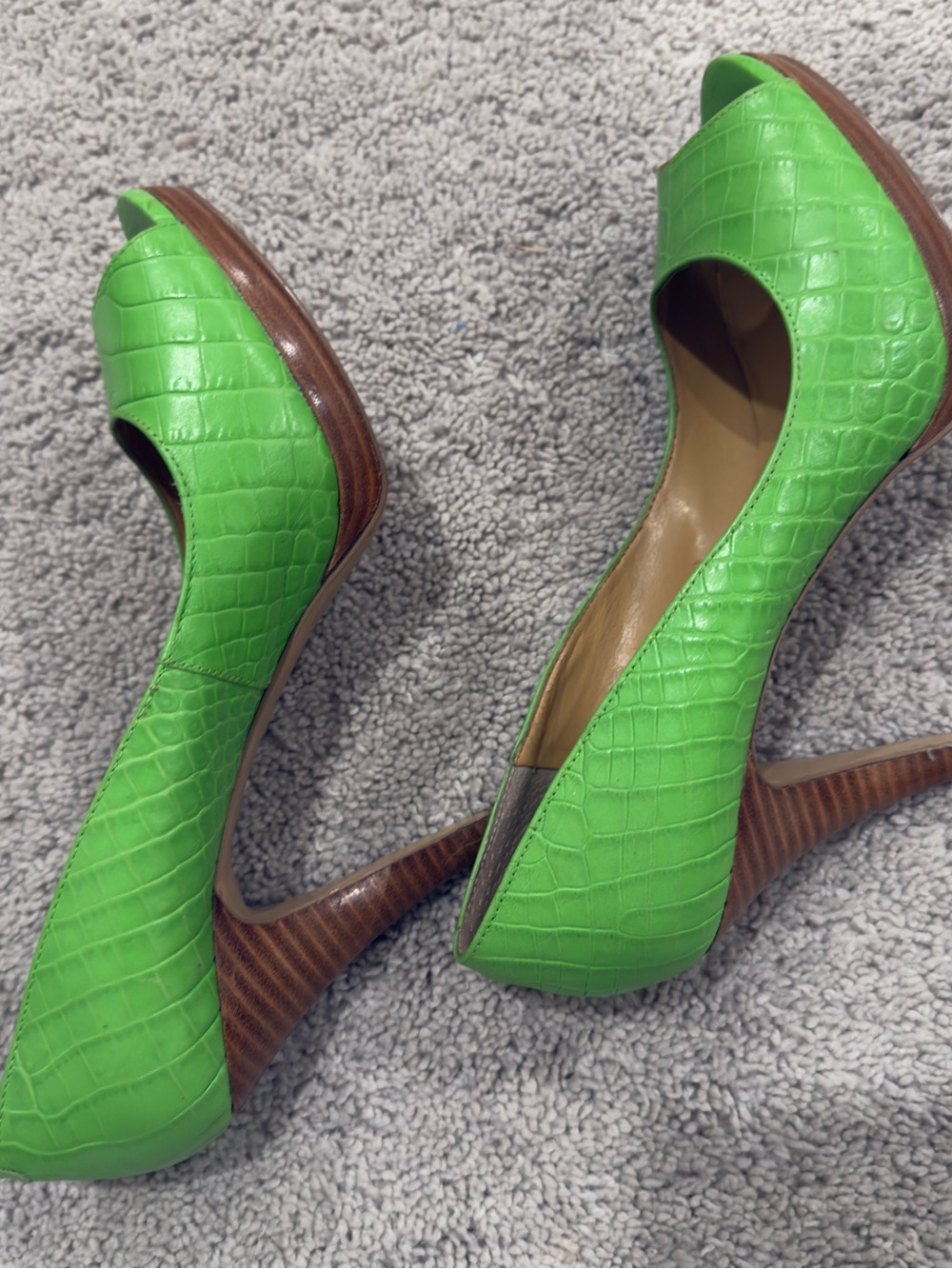 Nine West Bright Green Croc-Embossed Peep-Toe Heels